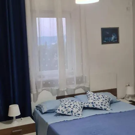 Marebello 公寓式酒店 *